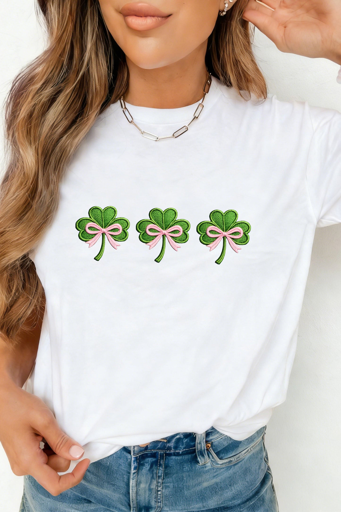 White Ribbon Bow Clover Embroidered Casual T Shirt☘️🎀