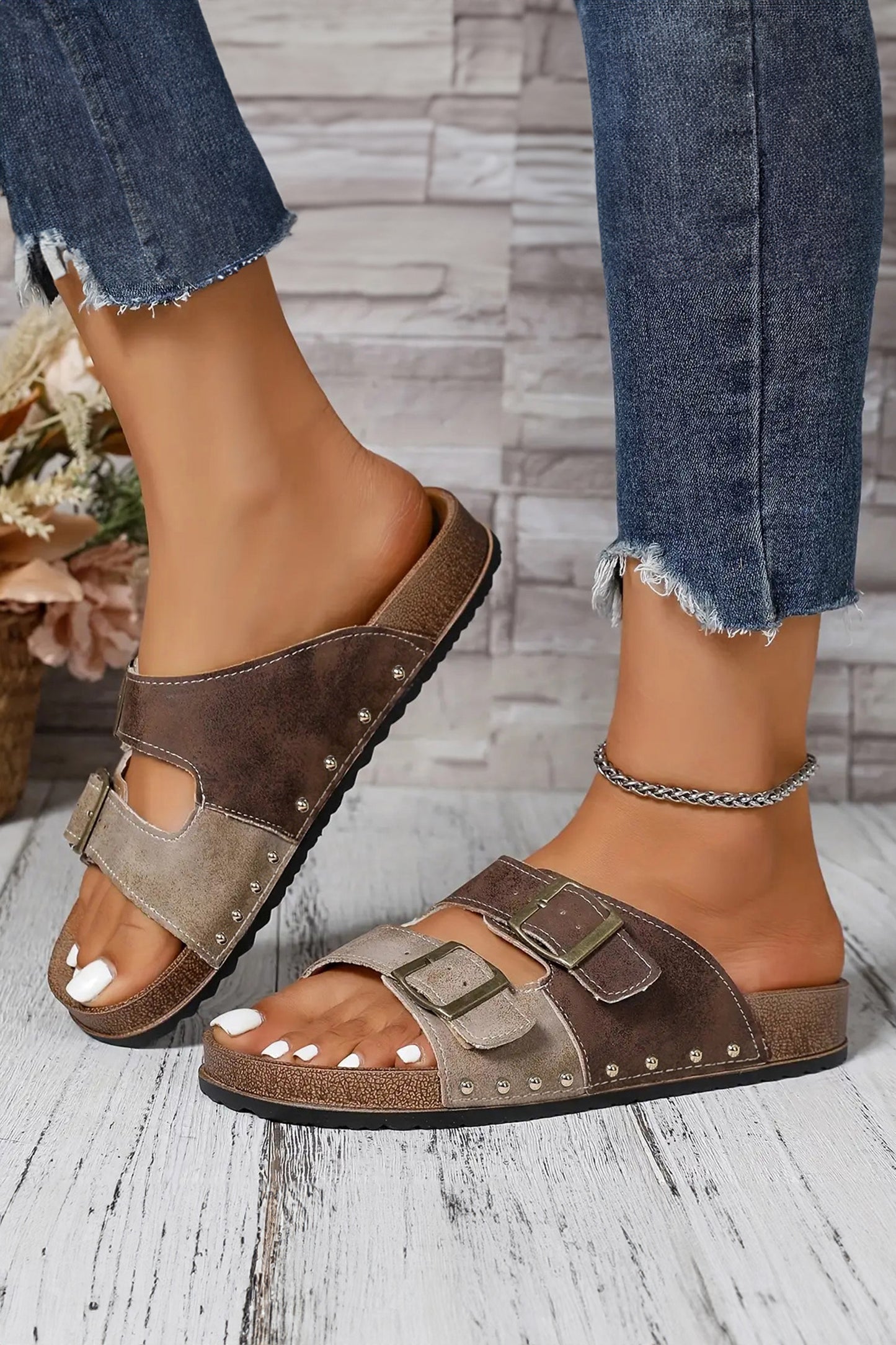 Color black Leopard Two-tone Retro Buckle Straps Hollowed Faux Suede Slippers