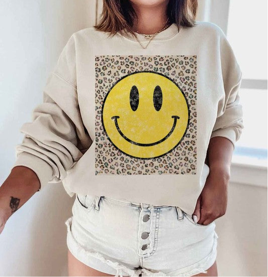 😃Be HAPPY LEOPARD GRAPHIC SWEATSHIRT REGULAR SIZE😃