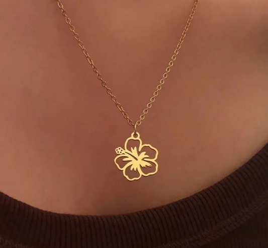 🌺Cadena con diseño Flor de Maga🌺