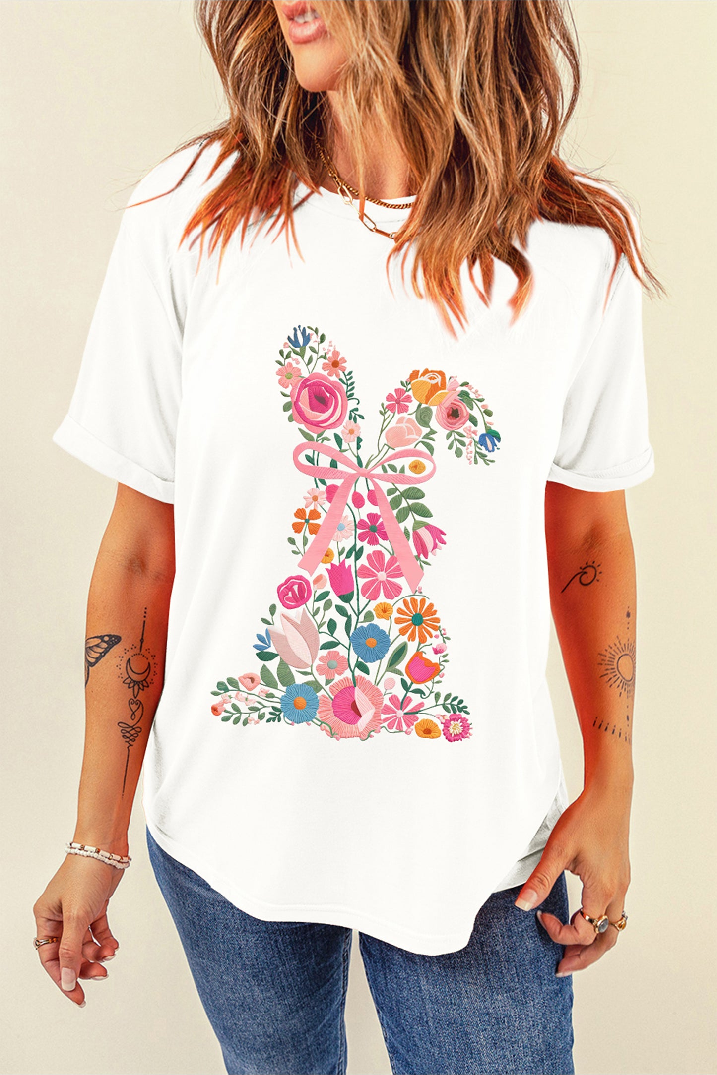 White Floral Easter Bunny Casual Graphic Tee🐰🌸💕