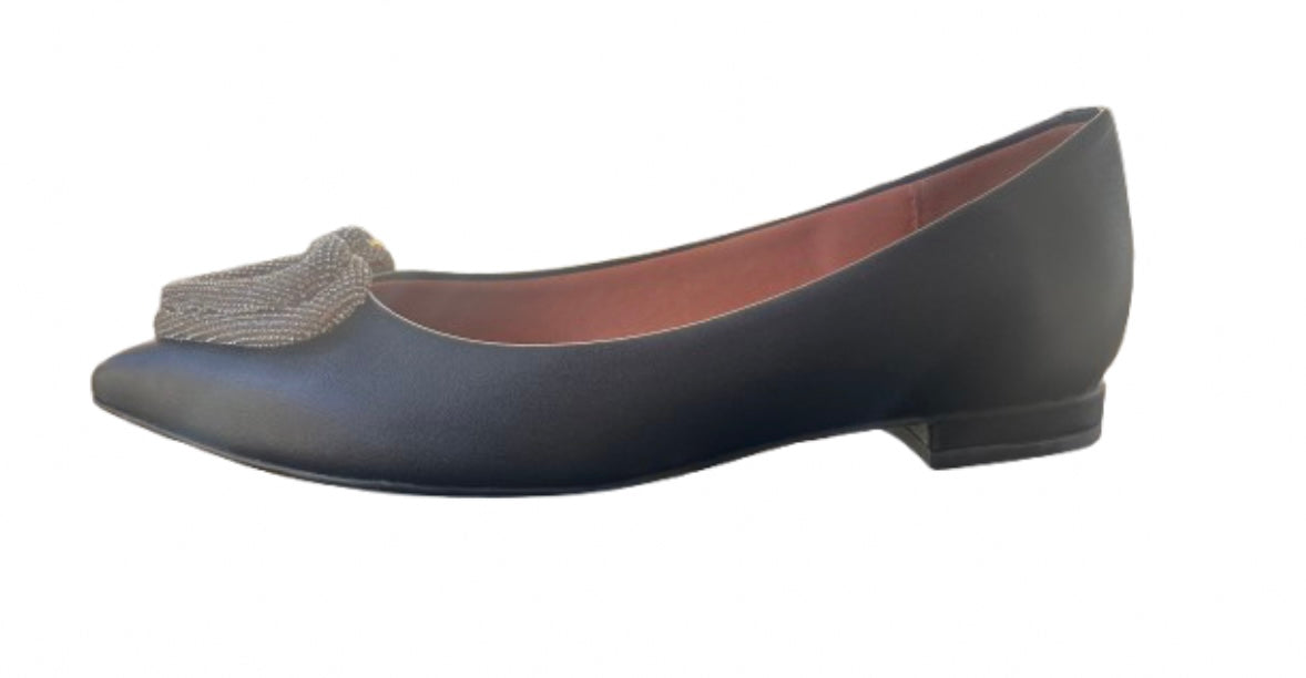 ✨VIZZANO Flat Shoes with Black Heart Style, With Heart Design✨