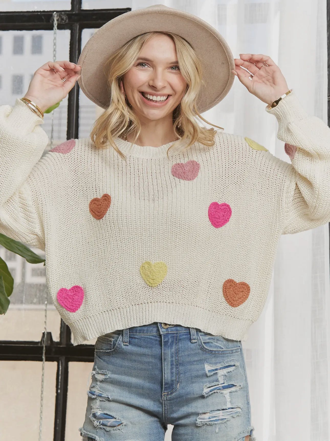 💕Long-sleeved coat with heart designs 💕