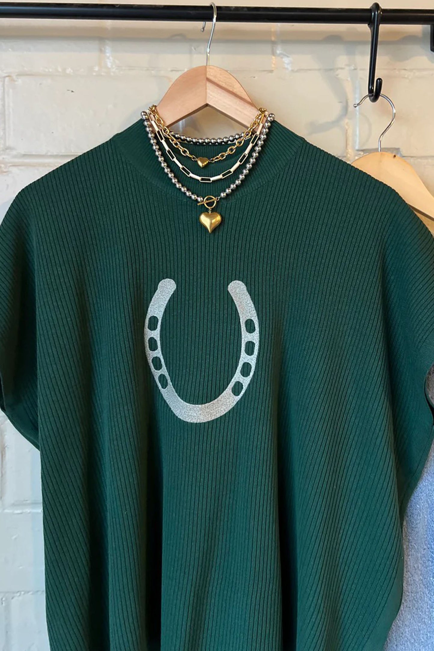 Blackish Green Horse Shoe Graphic Western Short Sleeve Sweater