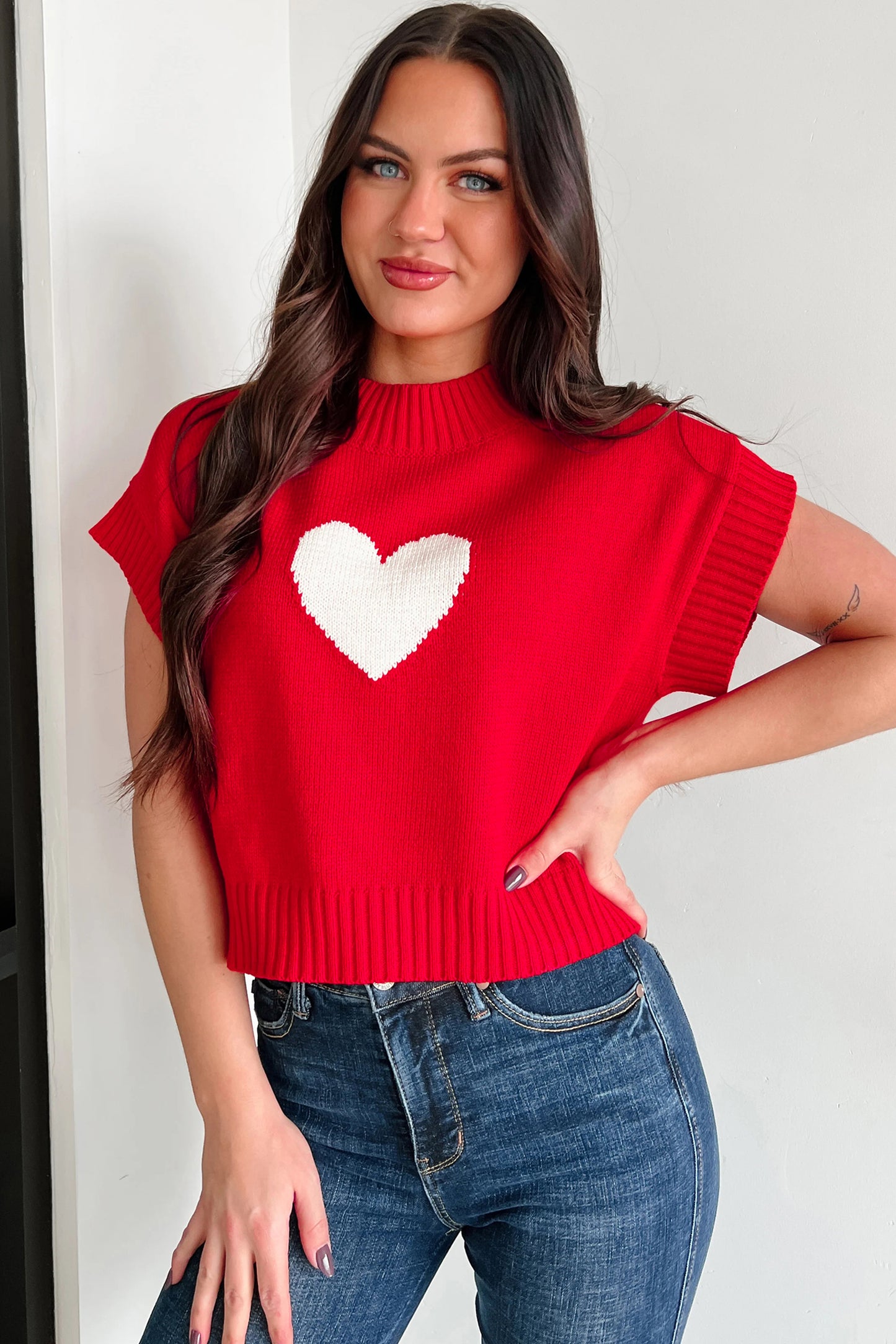 💕Fiery Red Valentine Heart Graphic Cropped Short Sleeve Sweater💕